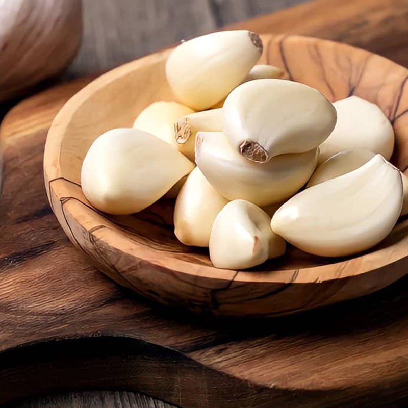 Premium Peeled Garlic – Fresh, Whole, and Ready for Bulk Supply